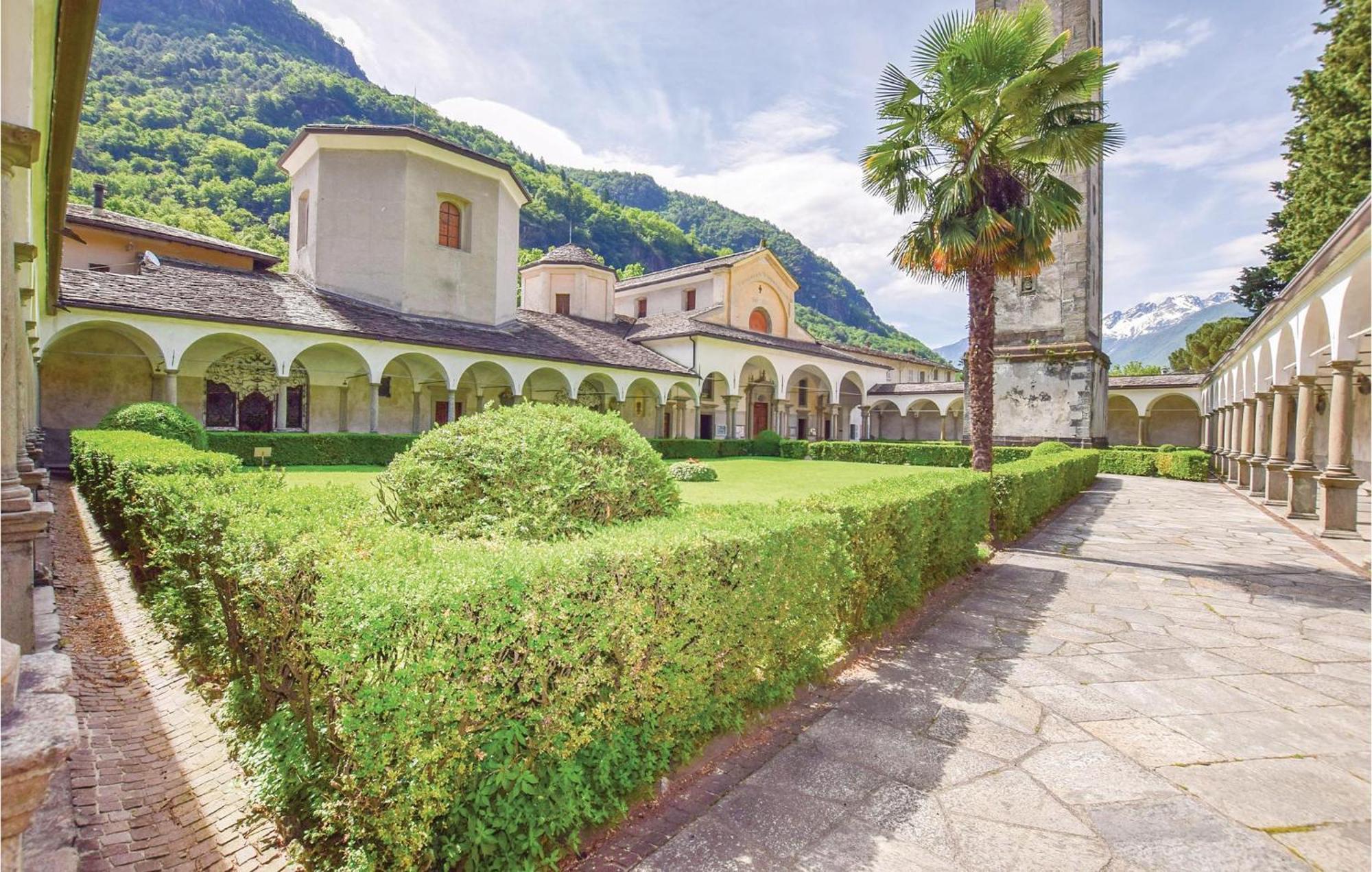 Casa Capestalozzi Apartment Chiavenna Exterior photo